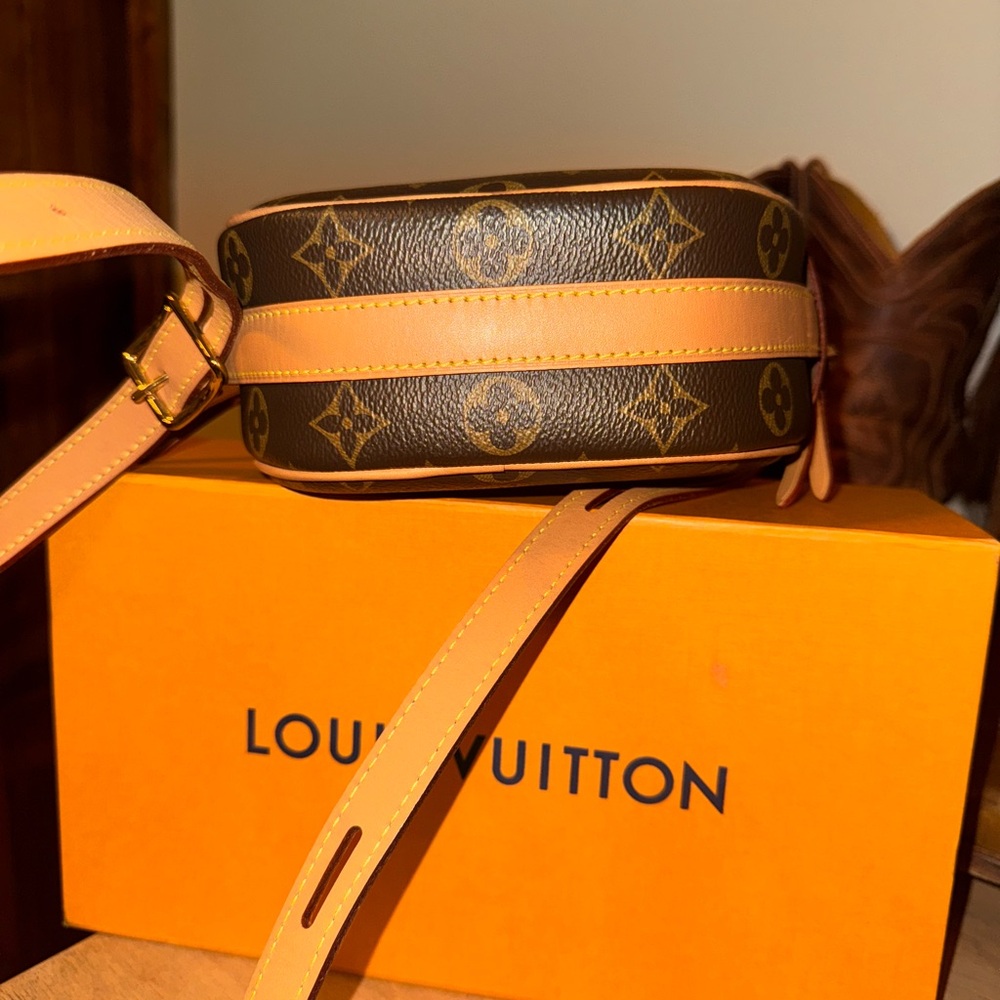 Louis Vuitton bag - Picture 6 of 6